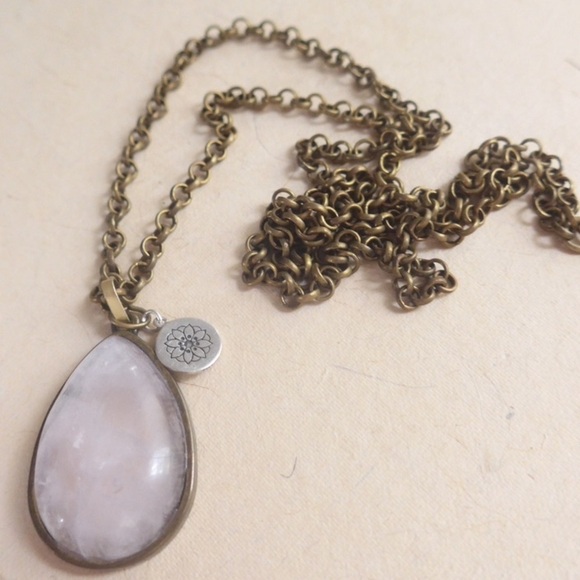Good Energy Vibes Pink Stone Pendant Gold Tone Necklace - Picture 1 of 4